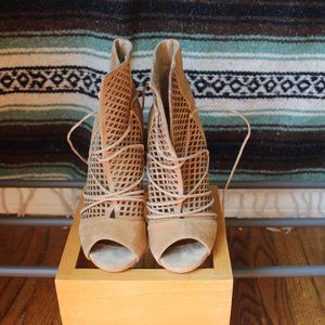 Steve Madden Lace Up Heels